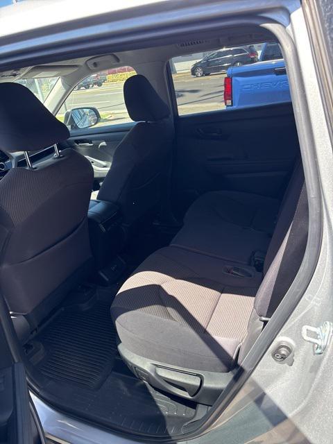 used 2023 Toyota Highlander car, priced at $39,074
