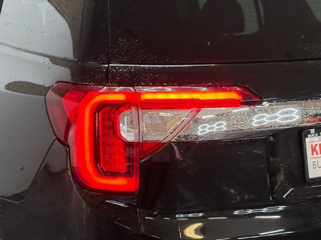 used 2023 GMC Acadia car, priced at $27,895