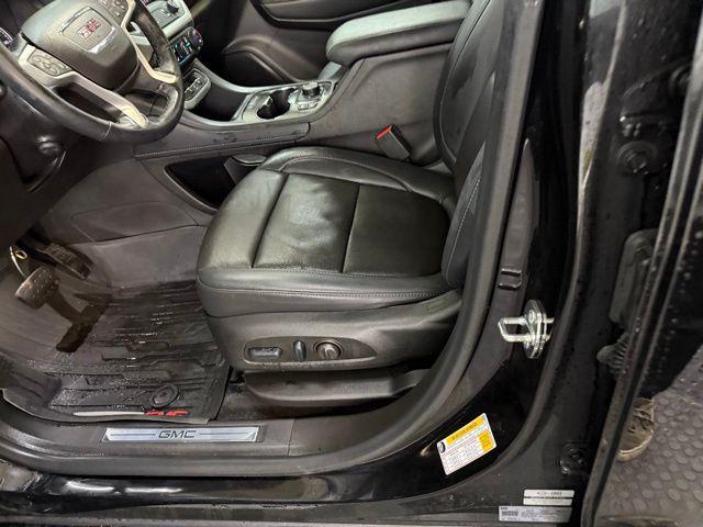 used 2023 GMC Acadia car, priced at $27,895
