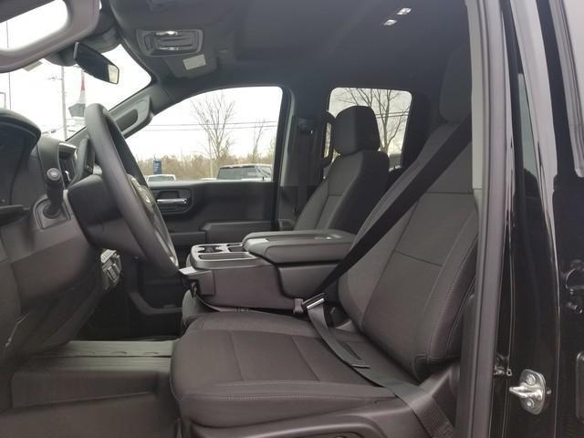 new 2025 GMC Sierra 1500 car, priced at $45,430