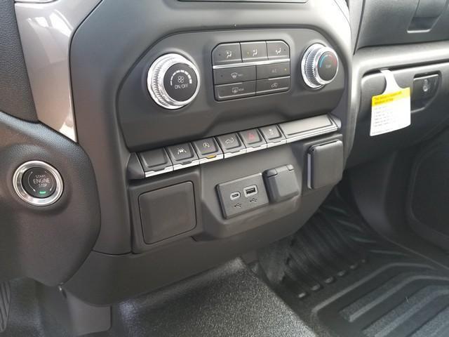 new 2025 GMC Sierra 1500 car, priced at $40,855