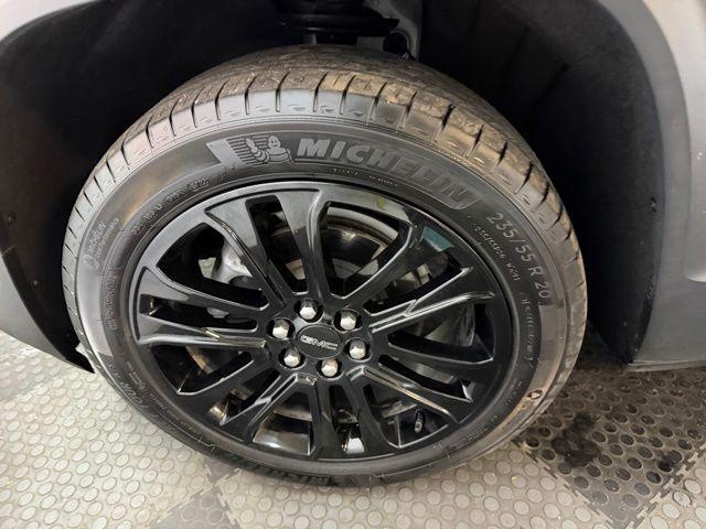 used 2023 GMC Acadia car, priced at $27,995