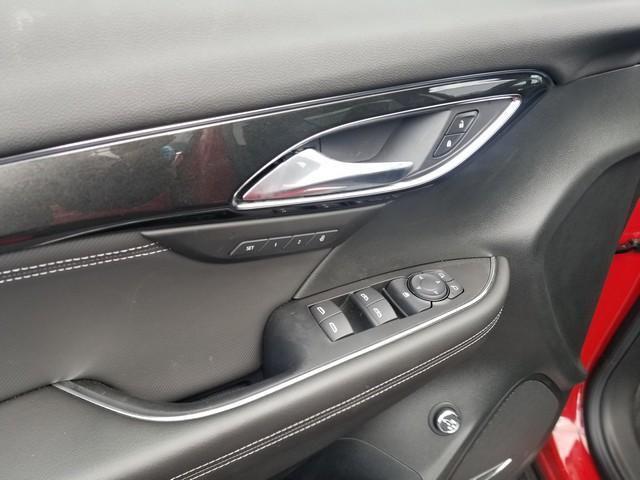 new 2025 Buick Envision car, priced at $39,556