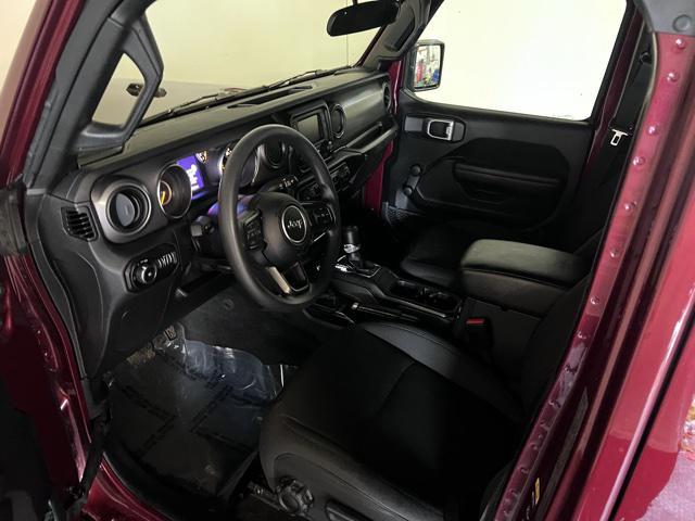 used 2021 Jeep Wrangler Unlimited car, priced at $31,020
