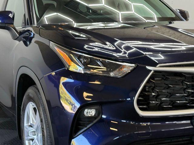 used 2024 Toyota Highlander car, priced at $38,495