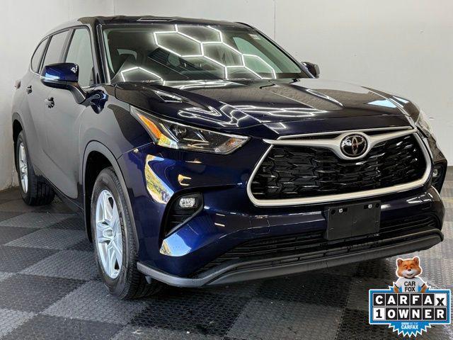 used 2024 Toyota Highlander car, priced at $38,495