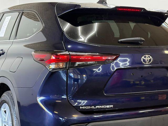 used 2024 Toyota Highlander car, priced at $38,495