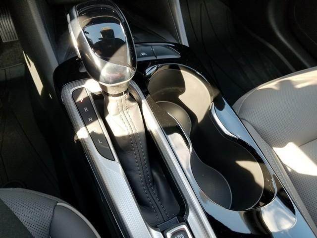 new 2025 Buick Envista car, priced at $30,995