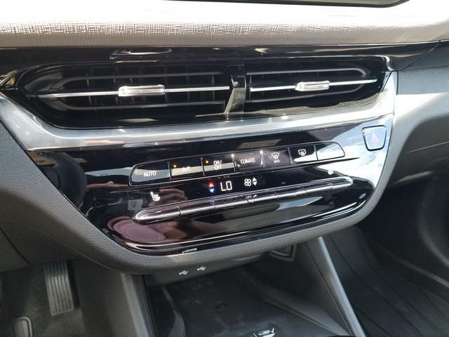 new 2025 Buick Envista car, priced at $30,995