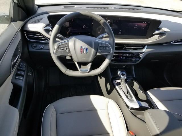 new 2025 Buick Envista car, priced at $30,995