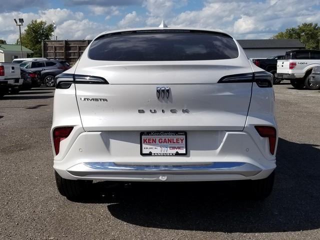 new 2025 Buick Envista car, priced at $30,995