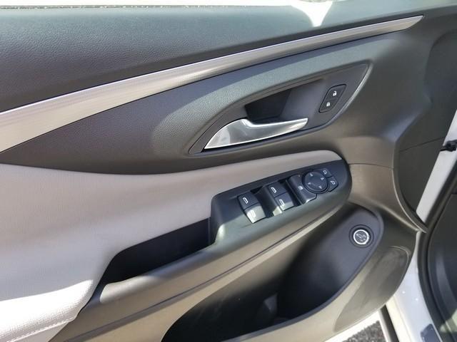 new 2025 Buick Envista car, priced at $30,995