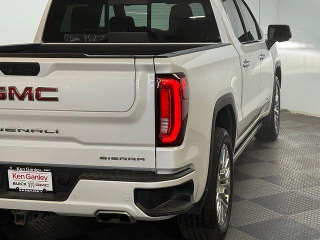 used 2022 GMC Sierra 1500 car, priced at $39,495