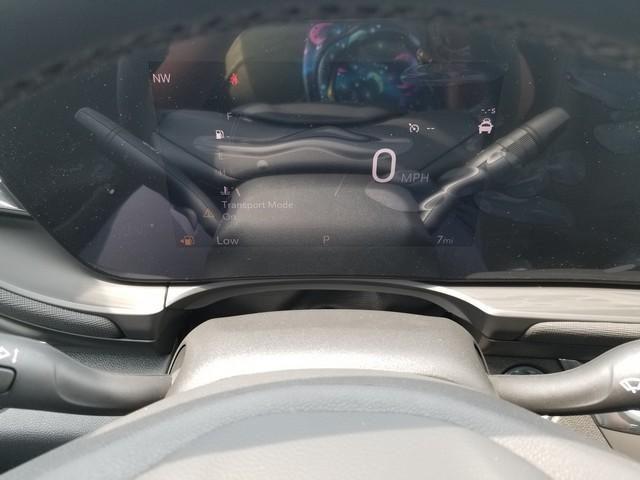 new 2025 Buick Envista car, priced at $27,125