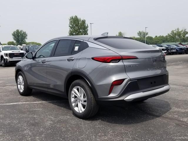 new 2025 Buick Envista car, priced at $27,125