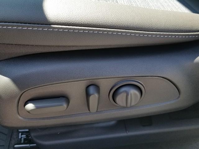 new 2025 Buick Envista car, priced at $26,630