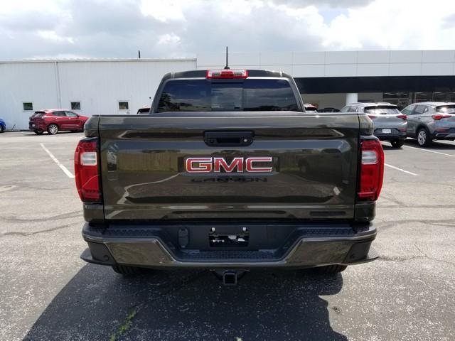 new 2024 GMC Canyon car