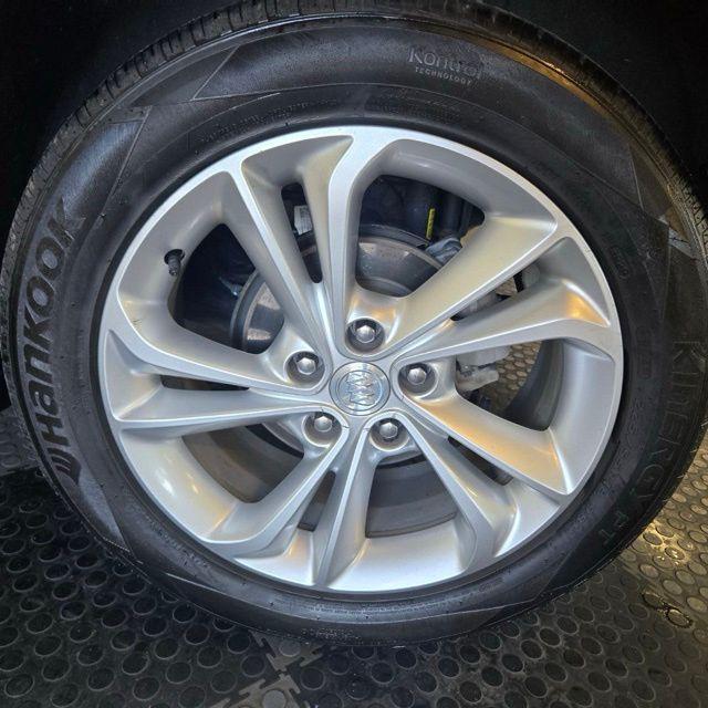 used 2023 Buick Encore GX car, priced at $18,495