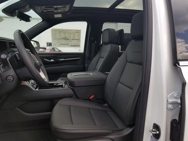 new 2024 GMC Yukon XL car, priced at $91,995