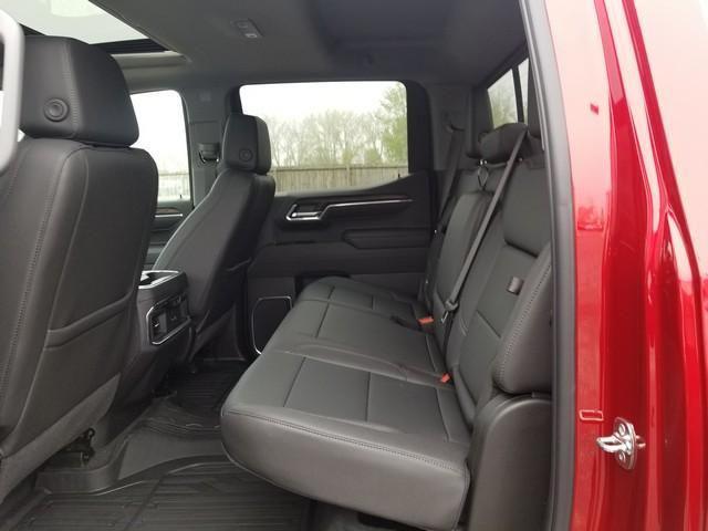 new 2025 GMC Sierra 1500 car, priced at $71,155