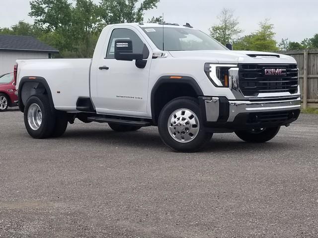 new 2025 GMC Sierra 3500 car, priced at $67,140