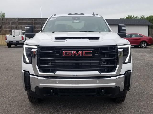 new 2025 GMC Sierra 3500 car, priced at $67,140