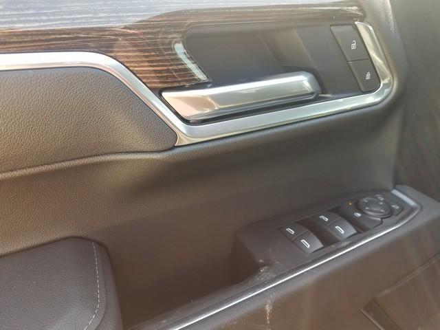 new 2025 GMC Sierra 1500 car, priced at $49,059