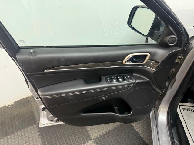 used 2015 Jeep Grand Cherokee car, priced at $11,995