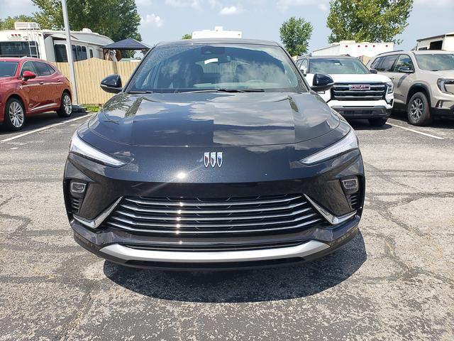 new 2025 Buick Envista car, priced at $27,125