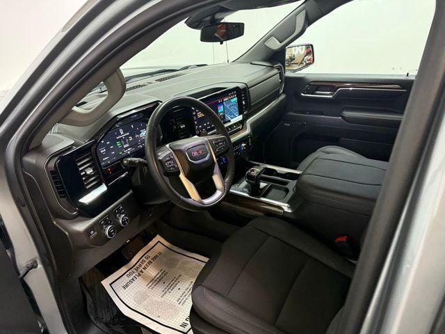 used 2023 GMC Sierra 1500 car, priced at $39,989