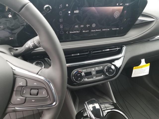 new 2026 Buick Envista car, priced at $29,684