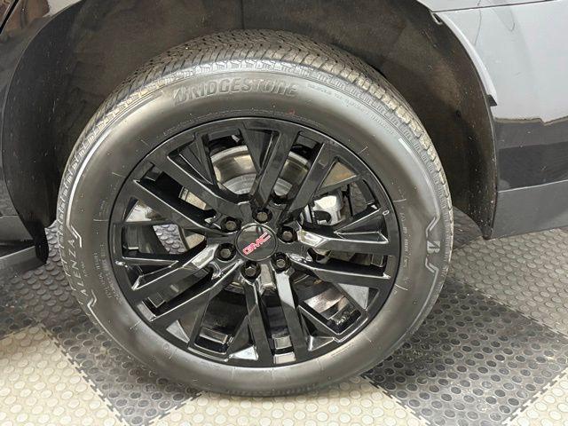 used 2023 GMC Yukon car, priced at $53,998