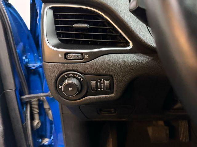 used 2020 Jeep Cherokee car, priced at $17,895