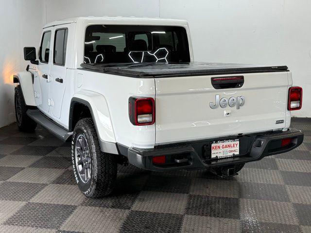 used 2022 Jeep Gladiator car, priced at $32,995