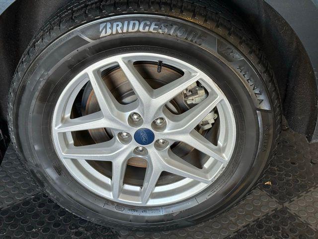 used 2022 Ford Edge car, priced at $18,389