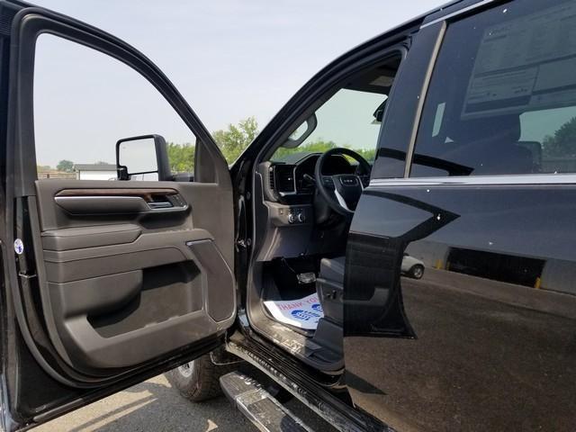 new 2025 GMC Sierra 2500 car, priced at $70,989