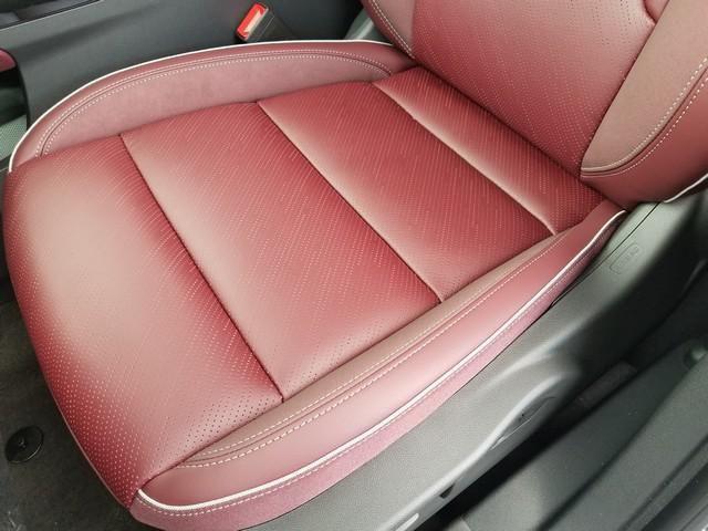 new 2025 Buick Envision car, priced at $42,027