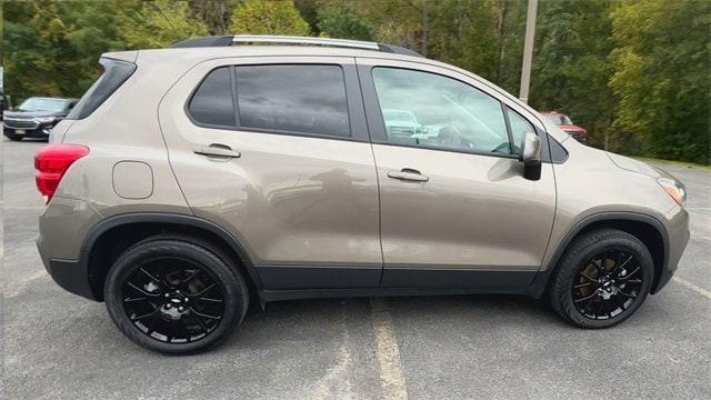 used 2022 Chevrolet Trax car, priced at $19,337
