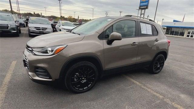 used 2022 Chevrolet Trax car, priced at $19,337