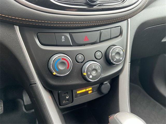 used 2022 Chevrolet Trax car, priced at $19,337