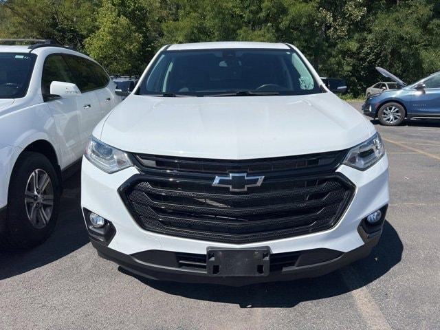 used 2021 Chevrolet Traverse car, priced at $23,030