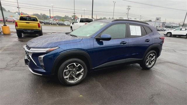 used 2024 Chevrolet Trax car, priced at $20,819