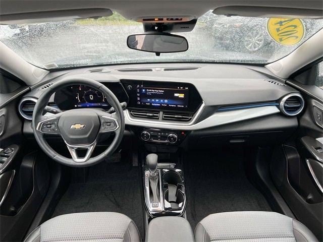 used 2024 Chevrolet Trax car, priced at $20,819