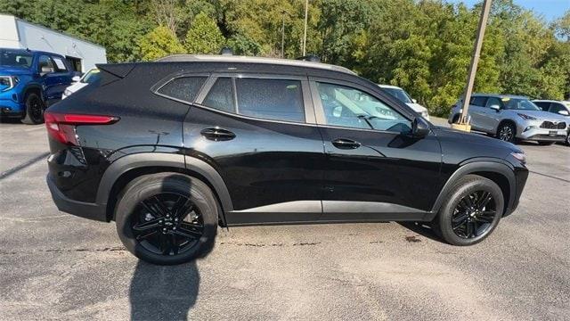 used 2024 Chevrolet Trax car, priced at $23,813