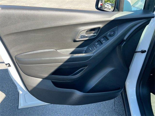 used 2022 Chevrolet Trax car, priced at $18,927