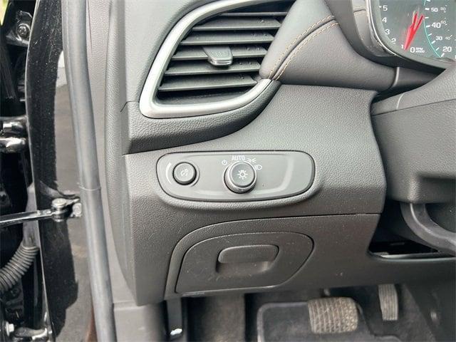 used 2022 Chevrolet Trax car, priced at $20,315