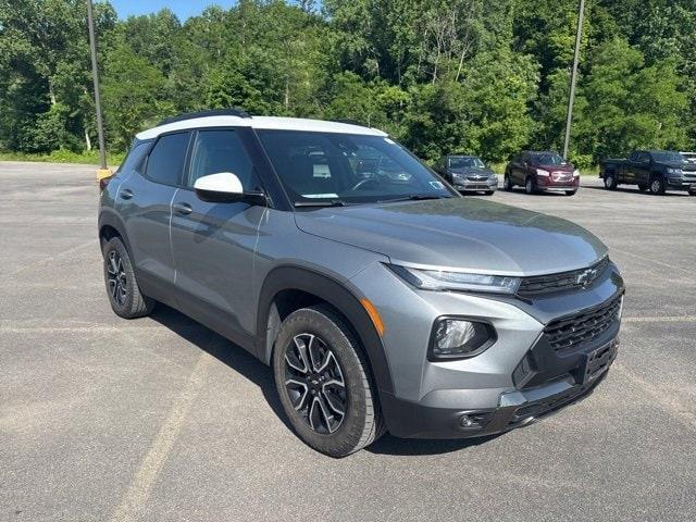 used 2023 Chevrolet TrailBlazer car, priced at $24,425