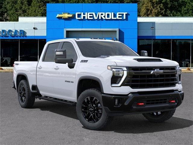 new 2025 Chevrolet Silverado 2500 car, priced at $69,000