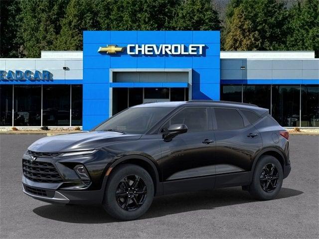 new 2025 Chevrolet Blazer car