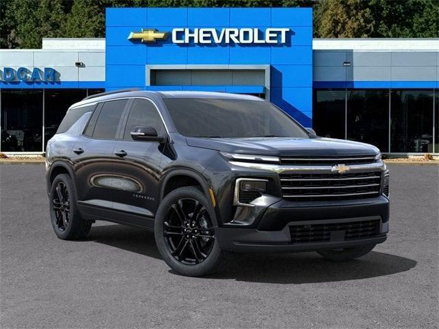 new 2025 Chevrolet Traverse car, priced at $49,540